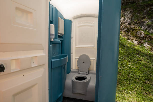 Portable Toilet Options We Offer in Kingston, NJ